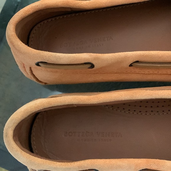 BOTTEGA VENETA Woven Leather Driver - Picture 6 of 13